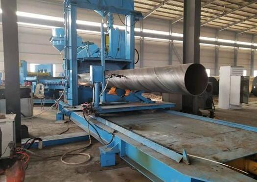 螺旋<a href=http://www.www.shop114.cn target=_blank class=infotextkey>焊接鋼管</a>水淬火設(shè)備的設(shè)計及應(yīng)用