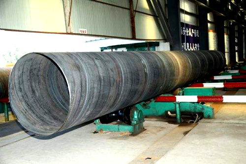<a href=http://www.www.shop114.cn target=_blank class=infotextkey>螺旋焊接鋼管</a>探傷現(xiàn)場(chǎng)